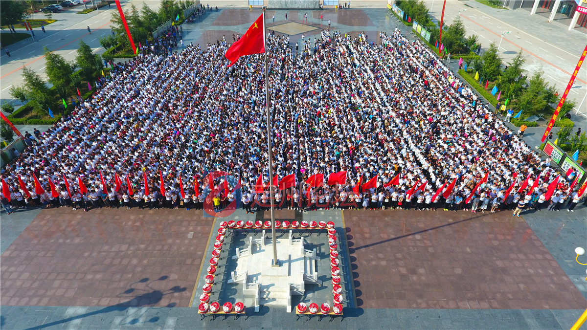 2017年6月25日河北定州中学.jpg