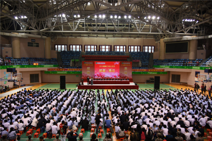 2018年3月12日广东深圳外国语学校高三.jpg