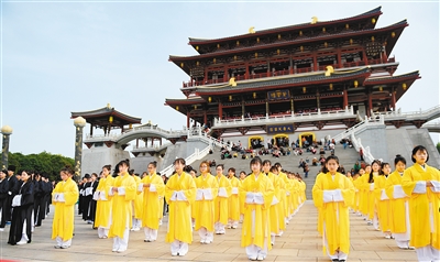 2018年4月15日陕西大唐芙蓉园.jpg