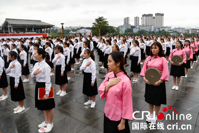 2018年5月11日贵州大学附属中学.jpg