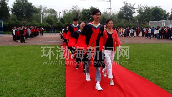 2018年5月20日河北唐山第十二高级中学.jpg