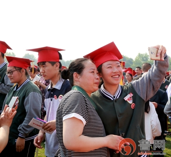 2019年5月12日山东省寿光现代中学.jpg